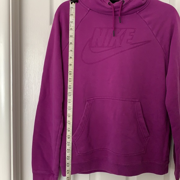 Nike hoodie-great condition! - Picture 5 of 7